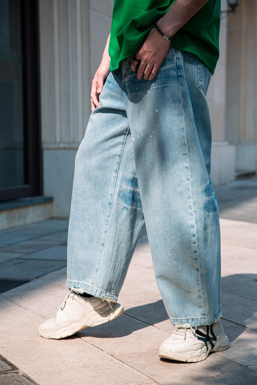 S519131779漆点泼墨弯刀牛仔裤 商品图1