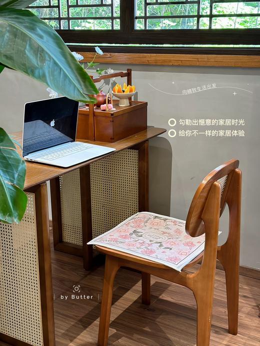 （40×40）🌞夏日新宠【美式复古冰丝坐垫】，降温神器🧊久坐打工人彻底离不开这个冰丝坐垫了!! ✨夏天来啦，久坐的屁股出汗🔥，黏着裤子真的很难受!! 商品图3