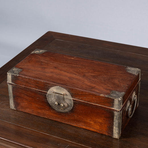 清 黄花梨铜包角文房箱 商品图4