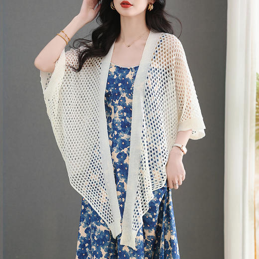 白色镂空蝙蝠袖针织开衫外套，披肩薄款空调罩衫防晒CC-11-9238 商品图0