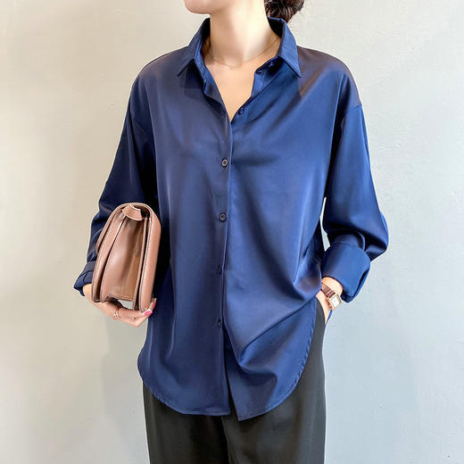 春秋新款韩版缎面衬衫女宽松柔滑绸缎长袖大码设计感小众洋气衬衣 商品图3