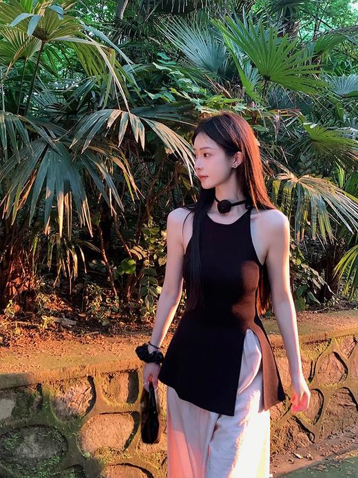 现货  清甜少女 轻法式氛围感 收腰开叉设计背心+阔腿裤 商品图1