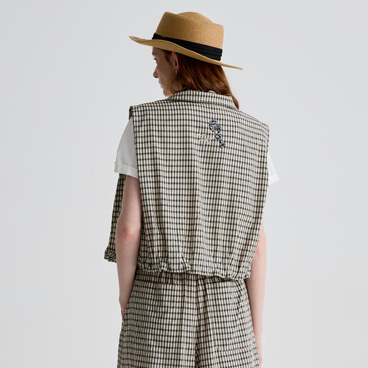 谜底马甲女2025夏季新品复古风通勤宽松H型短款马夹上衣252MS0535 商品图2
