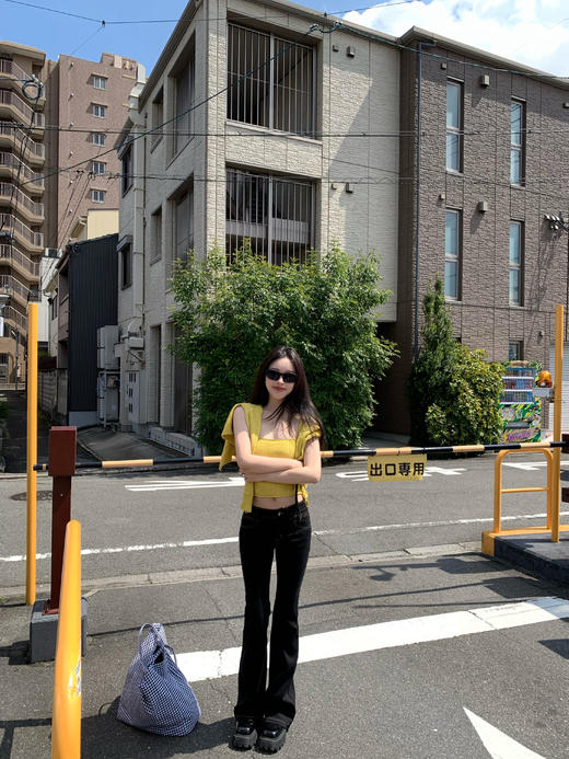 Read Nameless /姜黄小香针织两件套+藏黑中低腰牛仔裤 2025/4/14 商品图9