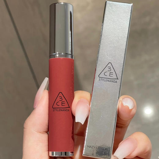 3CE STYLENANDA · 3CE柔焦奶唇泥 唇釉唇彩口红哑光枫糖肉桂色铁锈棕 商品图0