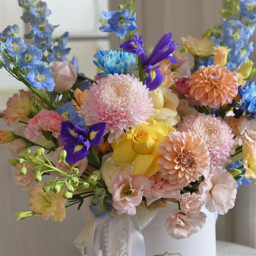 《缤纷女王》牡丹菊奶油桃子大飞燕抱抱桶 商品图7