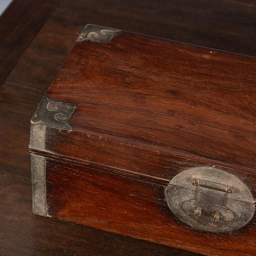 清 黄花梨铜包角文房箱 商品图2