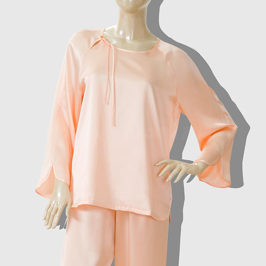 鑫缘 真丝女长袖睡衣套 	HD5001 商品图1