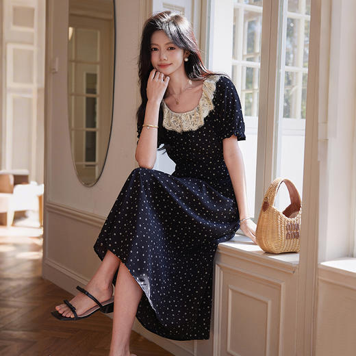 西遇法式波点连衣裙女夏季新款黑色短袖a字收腰花领长裙SS050528 商品图2