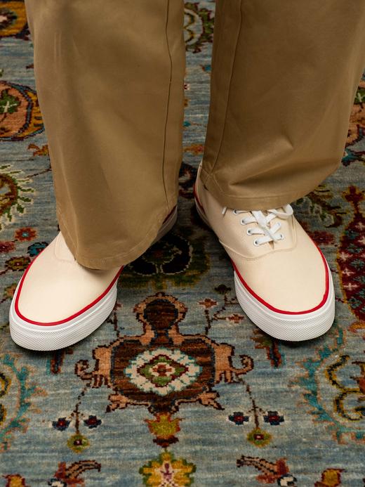 Fliks 红边白色帆布鞋 商品图1