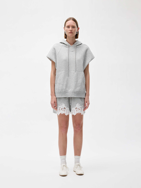 蕾丝卫衣短裤