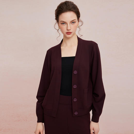 QF108斯尔丽2025夏季新款弹舒适面料颗粒视觉宽松舒适上衣配直筒裤套装 商品图4