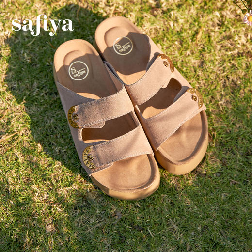预售|Safiya/索菲娅夏季复古鎏金扣外穿魔术贴勃肯厚底休闲凉拖2025SFD2110153/SFD2110M53 商品图7