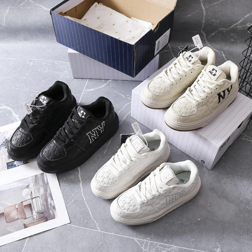 【专属】【MLB25款春夏暗纹印刻学长鞋】时髦感直接拿捏！一眼沦陷的款，根本拒绝不了！！百搭+高级！ 商品图6