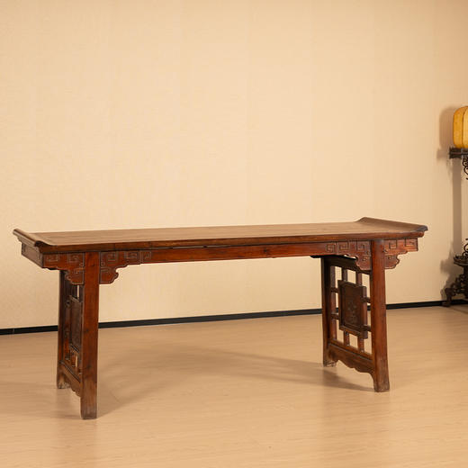 清 黄花梨夹头榫拐子纹翘头案 商品图0