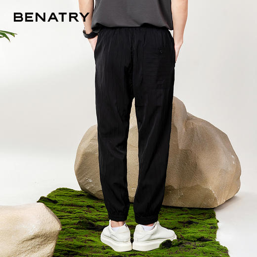 贝纳川肌理面料休闲慢跑裤ECP232005402 商品图2
