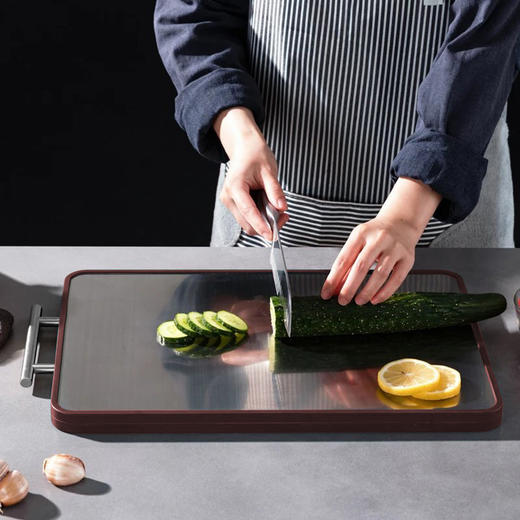 下单得饭勺【不易发霉|双面可用 】Trees&wind进口非洲刚果乌檀木不锈钢双面砧板菜板  升级款 72小时发 商品图4