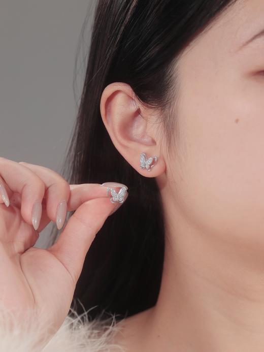 卡蒂罗/KADER 星光蝶影纯银耳钉 招财蝴蝶轻奢精致ins风耳饰 甜蜜饰爱高级感通勤百搭精美礼盒款养耳洞#好运 商品图2