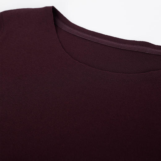 QF109斯尔丽2025新款四面弹舒适面料颗粒视觉宽松舒适上衣配直筒裤套装 商品图7