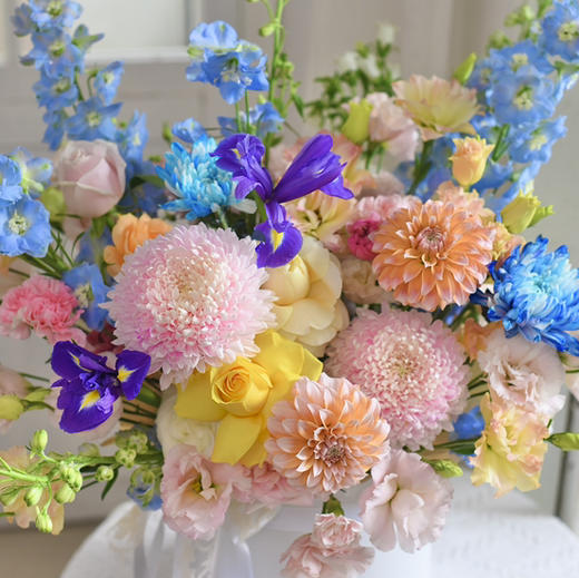 《缤纷女王》牡丹菊奶油桃子大飞燕抱抱桶 商品图3