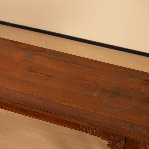 清 黄花梨夹头榫拐子纹翘头案 商品图2