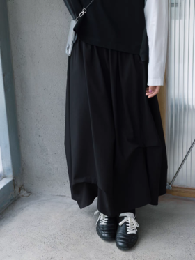 步履不停/5A41149C/速干下摆结构半裙