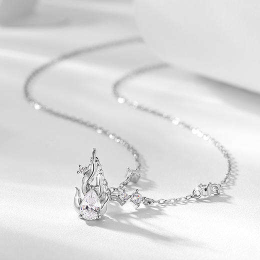 卡蒂罗/KADER 小炭火项链  轻奢原创设计小众冷淡ins风可调节锁骨链 璀璨焰火闪耀吸睛热烈灿烂拼接链 商品图6