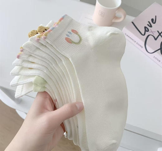 【5双29.9包邮】2025春夏女袜棉袜 smile笑脸+彩色圆点元素 韩风满风 开心每一天～ 商品图1