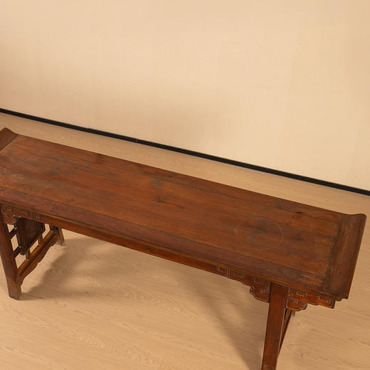 清 黄花梨夹头榫拐子纹翘头案 商品图3