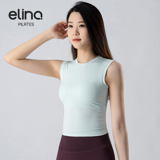 一恋•普拉提 2025春季新款罗纹运动背心后扭结时尚瑜伽背心EMM008（固定胸垫） 商品图2