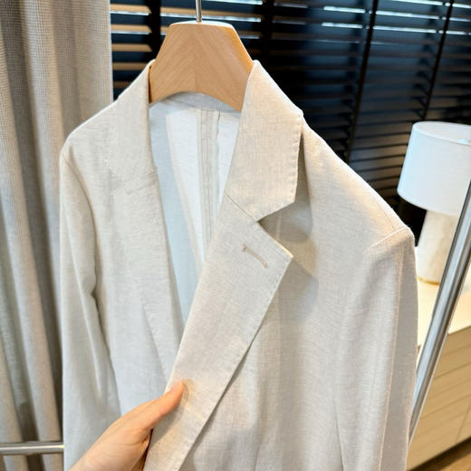 【4月10日 下午14:00 秒杀】小禾 春夏都可以穿的 亚麻平纹布 西服外套 商品图9
