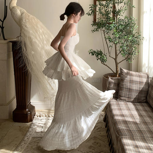 西遇叠穿吊带裙背心套装女2025年夏季新款白色蕾丝蛋糕裙两件套SS050556/SS050557 商品图1