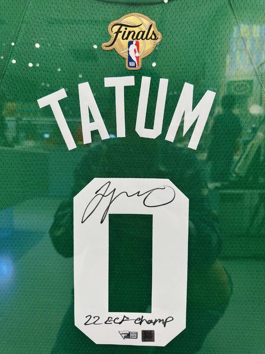 收藏系列 塔图姆 凯尔特人0号绿色总决赛 亲笔签名球衣 商品图2