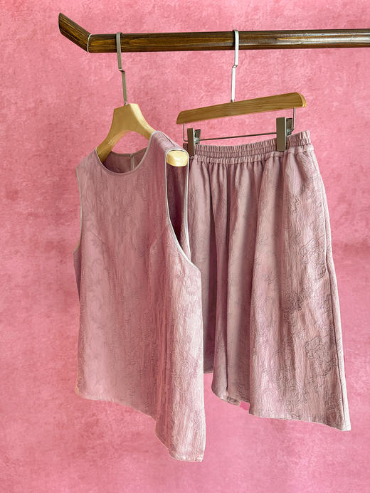 C250988-T套装。 商品图1