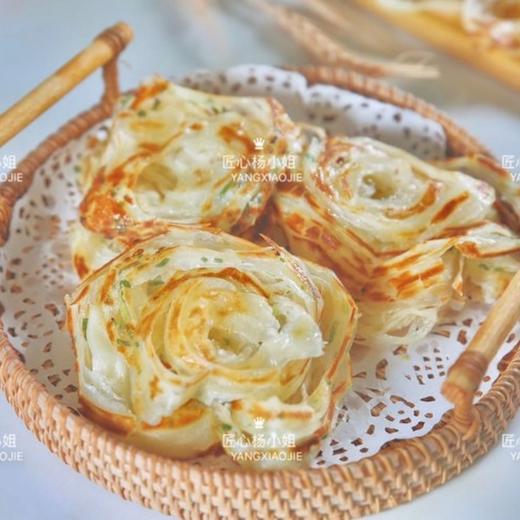 【京东快递】匠心杨小姐传统手工葱花油饼 无添加 早餐速冻手抓饼ANXNY 商品图4