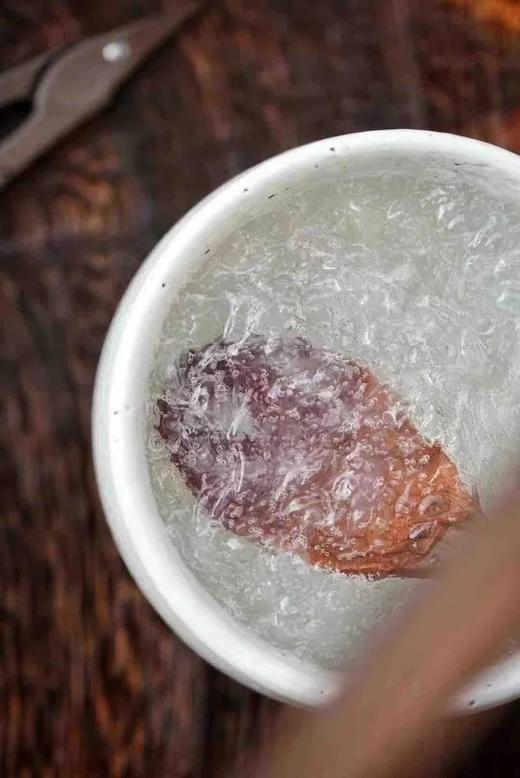 性价比69.9抢10g特价马来西亚进口碎燕燕窝甄选超顶品质天然燕窝96%净度6倍泡发率通过CAIQ绿标认证全流程可追溯顺丰基地直邮 商品图6