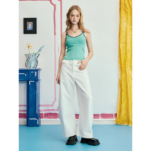 两三事 旋风漫履 2025夏季新款时尚荷叶边拼接弯刀裤牛仔裤女宽松 商品图2