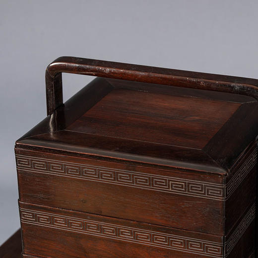 清 红木回纹三撞方形提梁盒 商品图2