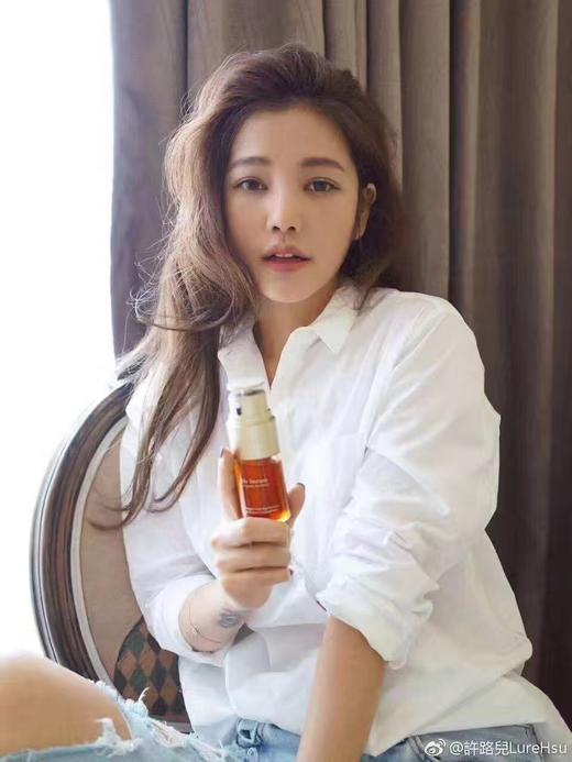 【国现】到手特价698元 娇韵诗双萃精华50ml 初期抗老选择，有很好的修复功能，敏感肌也可以用 美国代购，无中文标签，介意慎拍 商品图7