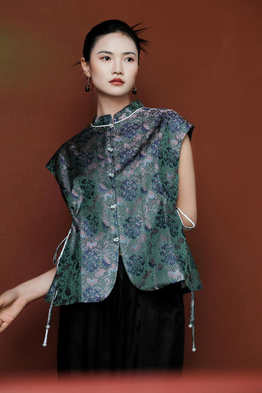 盛唐牡丹 |宋锦万寿无疆牡丹纹对襟马甲 商品图0