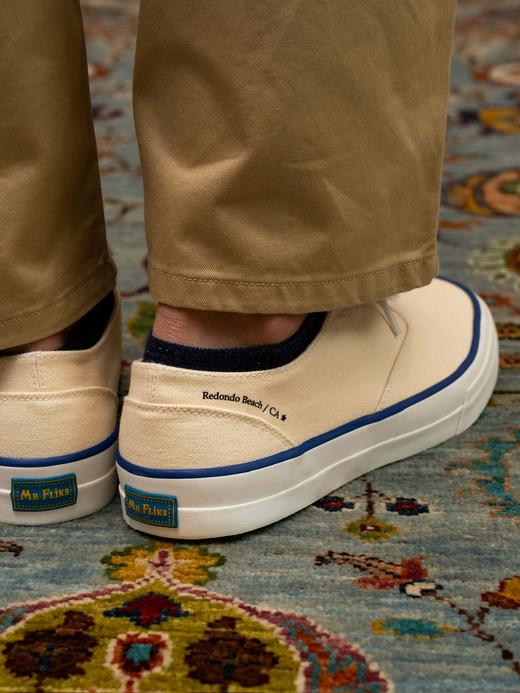 Fliks 蓝边白色帆布鞋 商品图4