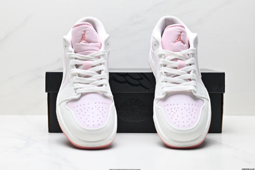 耐克乔丹AIR JORDAN 1 LOW SE低帮休闲运动板鞋lB0823-611男女鞋 商品图6