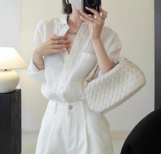 【巨舒适！怎么搭配都好看！！！】法式百搭衬衫防晒上衣，薄款宽松老钱风，开衫外套，细腻亚麻面料，春夏热销单品，让你女神气质倍增，轻松hold住夏日清爽风。 商品图2