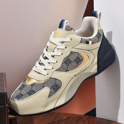 【时尚轻奢 脚感超棒 耐磨防滑】法国维客瓦萨奇软皮面料运动鞋 商品图7