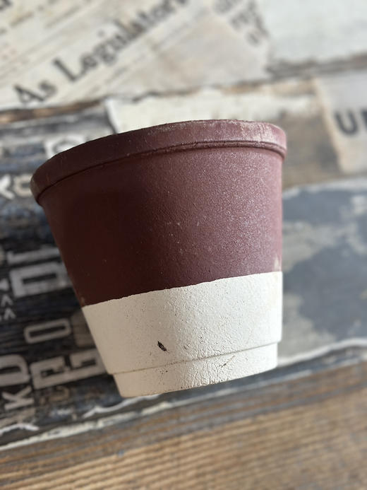 粗陶手工 艺术花盆 四色可选，花盆底部有眼 花盆高度12厘米 口径13厘米 商品图4