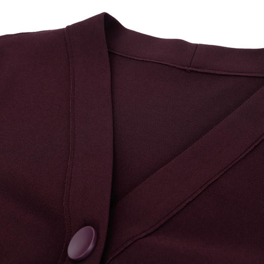 QF108斯尔丽2025夏季新款弹舒适面料颗粒视觉宽松舒适上衣配直筒裤套装 商品图5