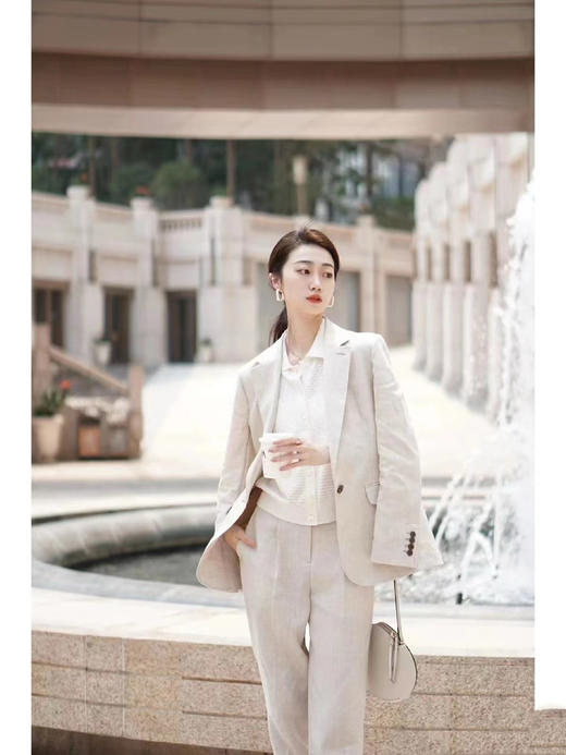 【4月10日 下午14:00 秒杀】小禾 春夏都可以穿的 亚麻平纹布 西服外套 商品图7