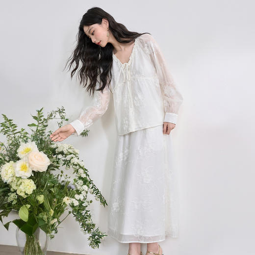 复古文艺感天丝重工肌理感绣花半身裙女松紧腰伞裙V0550226 商品图3