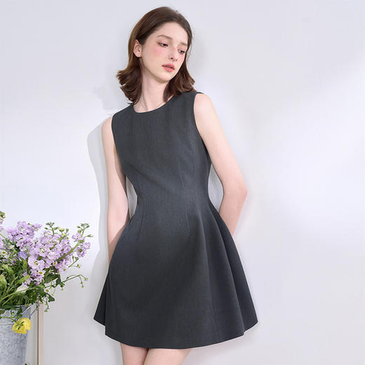 简约气质高级感圆领背心裙女立裁收腰显瘦连衣裙V0850332 商品图2