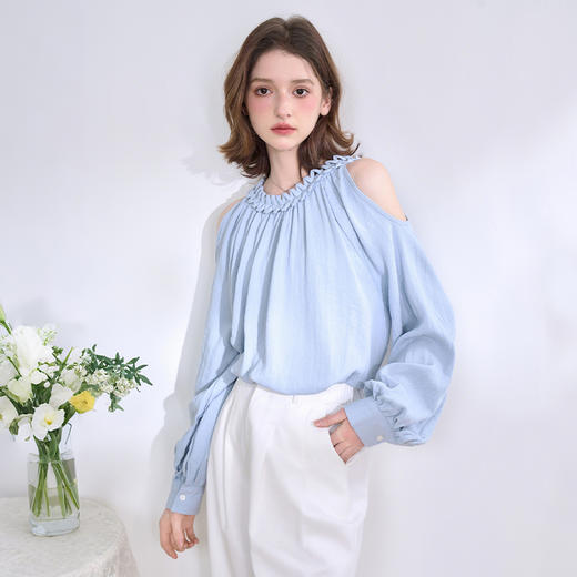 西遇黄色挂脖衬衫女新款宽松慵懒风法式露肩长袖上衣D0050460 商品图3